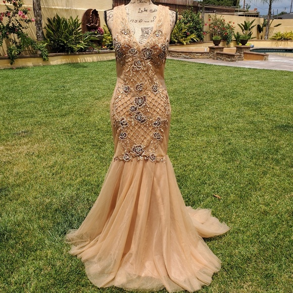 Adrianna Papell Dresses & Skirts - Beaded gown